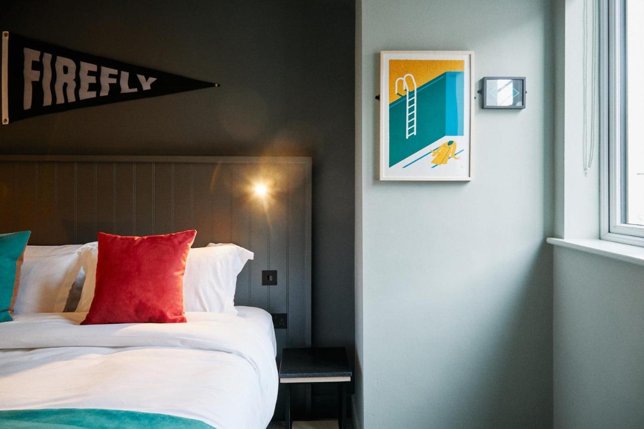 Hotel Firefly à Bray Extérieur photo